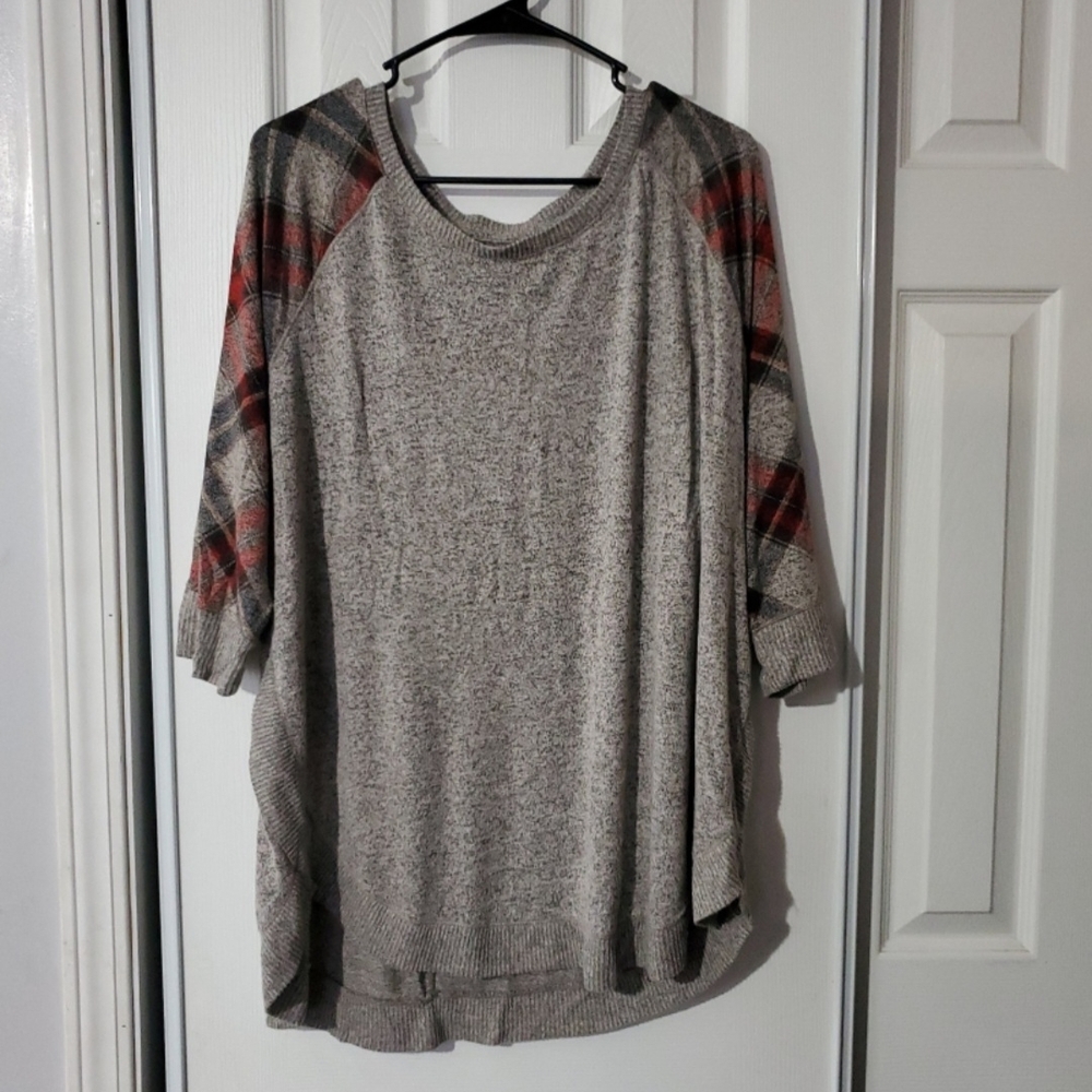 Maurices Boxy Gray and Red Raglan Sweatshirt